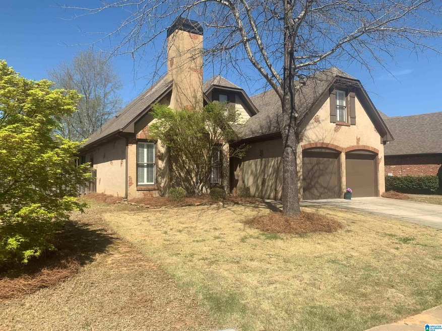 Easy 1 level living with 3 bedrooms on the MAIN in