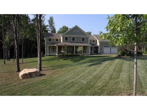 431 Sycamore St, Shelburne, VT 05482 - photo 1