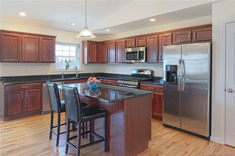 48 Westmoor Rd, Milford, CT 06460 - photo 1