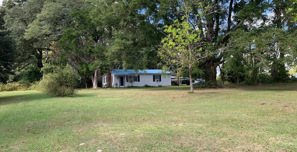 24609 65th Rd, O Brien, FL 32071 - photo 1