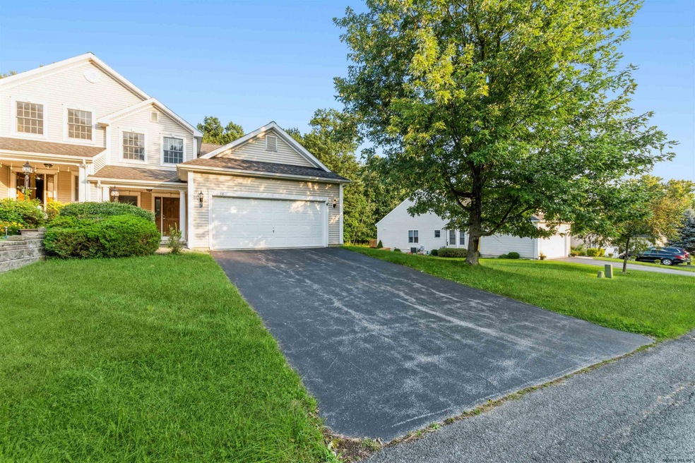 58 Rockrose Dr, East Greenbush, NY 12061 - photo 1