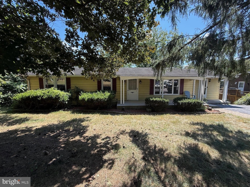 170 Aldrin Ln, Martinsburg, WV 25403 - photo 1