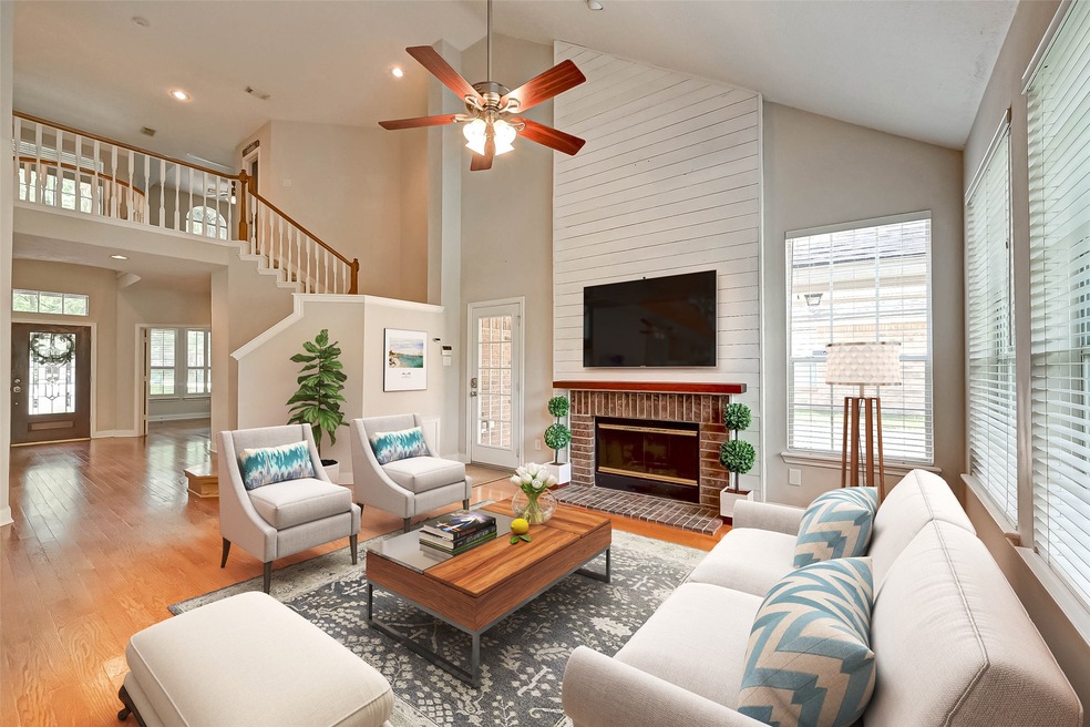 9122 Symphonic Ln, Houston, TX 77040 - photo 1