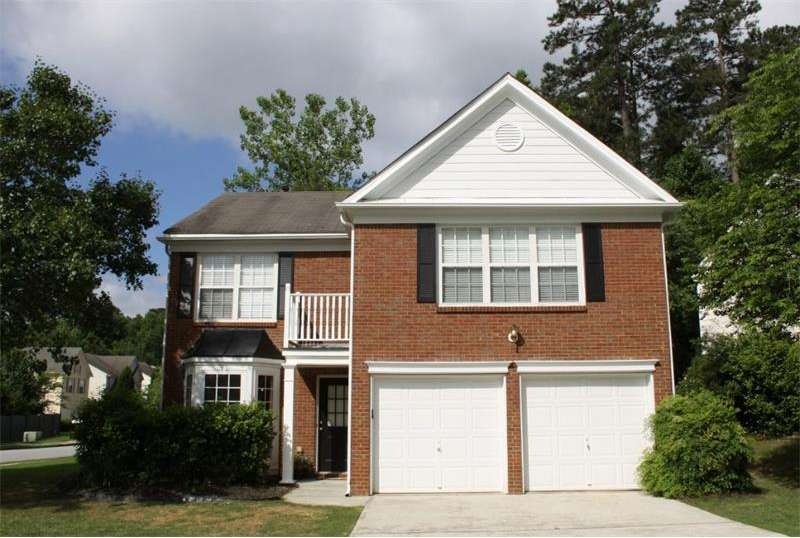 Fantastic home in swim/tennis community