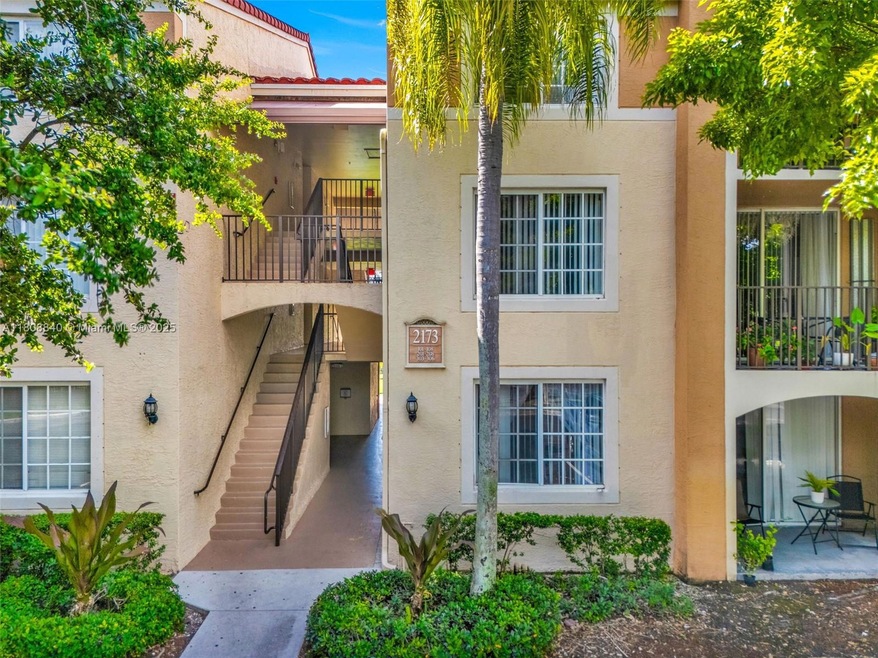 Under Contract $290,000