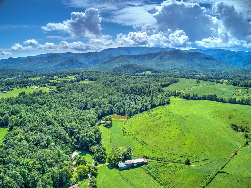 875 Frank Roberts Rd-16