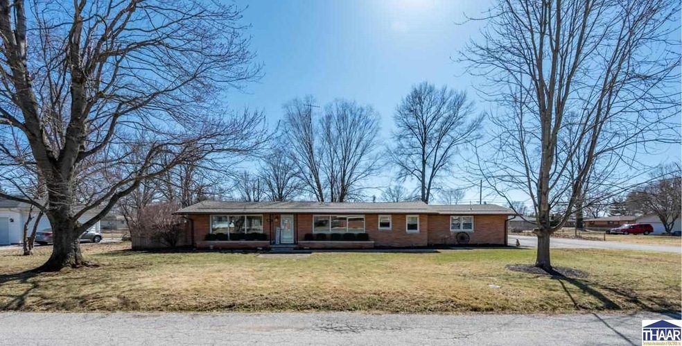 1129 E Wood Ln, Terre Haute, IN 47802 - photo 1