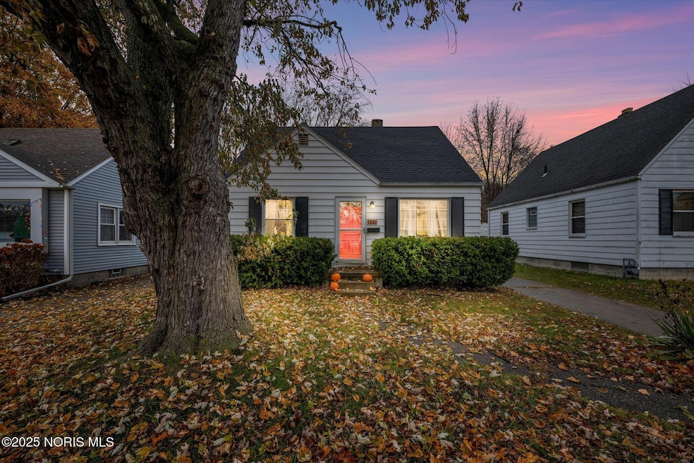 2842 Oak Grove Place, Toledo, OH 43613 - photo 1