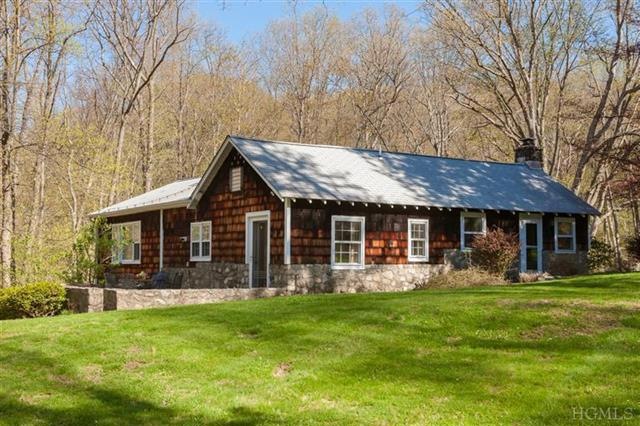 25 Corey Ln, Cold Spring, NY 10516 - photo 1