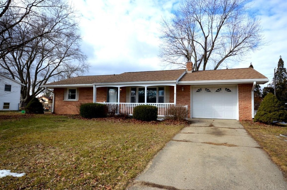 56867 Pearl Ann Dr, Elkhart, IN 46516 - photo 1