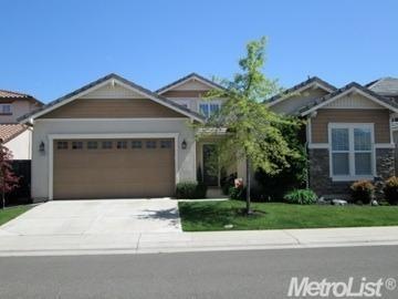 Well maintained front exterior.