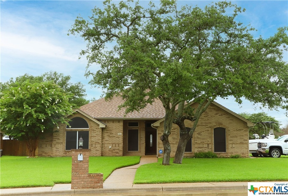 501 Skyline Dr, Copperas Cove, TX 76522 - photo 1