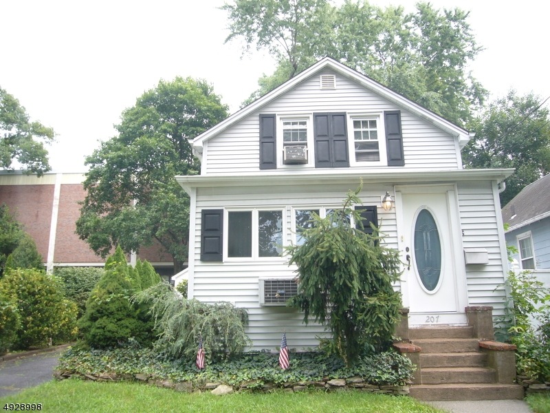 207 Johnson Ave, Dumont, NJ 07628 - photo 1
