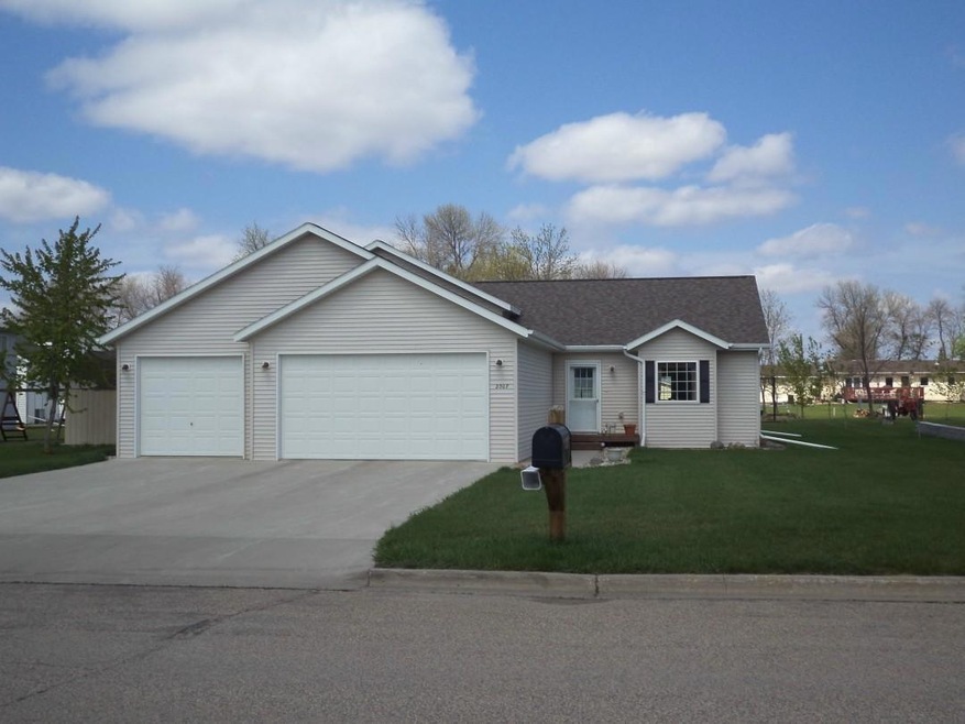 2307 4th St NE, Jamestown, ND 58401 - photo 1