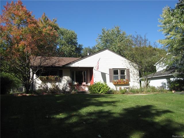 220 W McKay - Welcome Home!