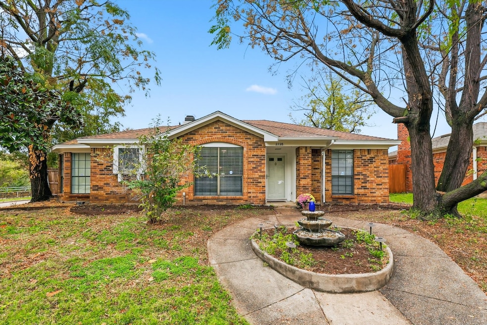 2728 Mill Trace, Carrollton, TX 75007 - photo 1