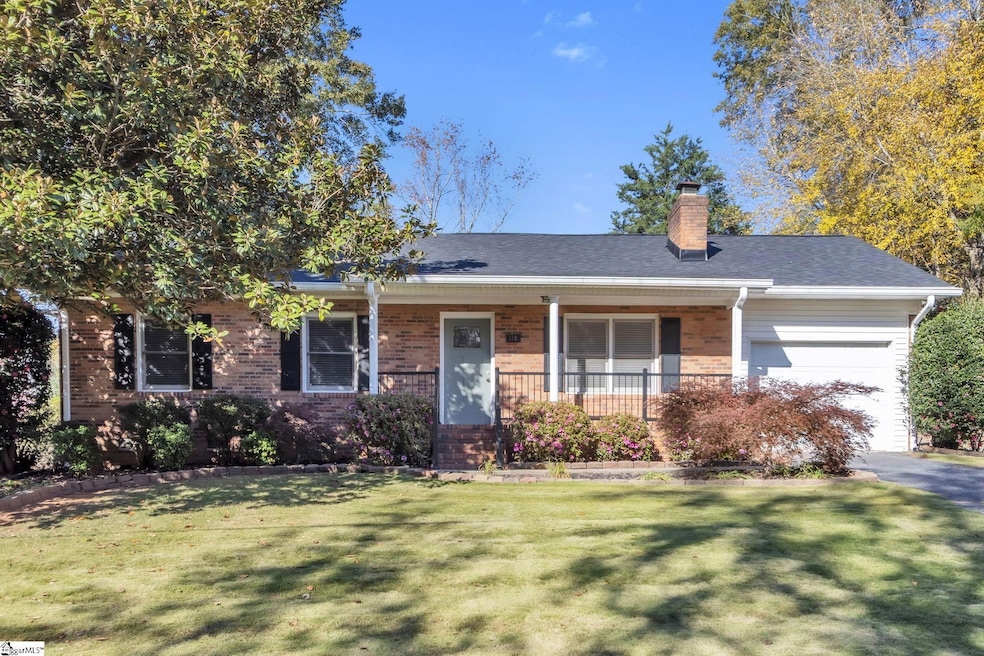 118 Whitmire Rd, Easley, SC 29640 - photo 1