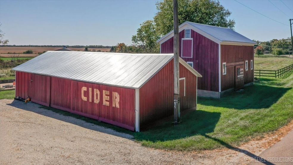 2S227 Green Rd, Elburn, IL 60119 - photo 1