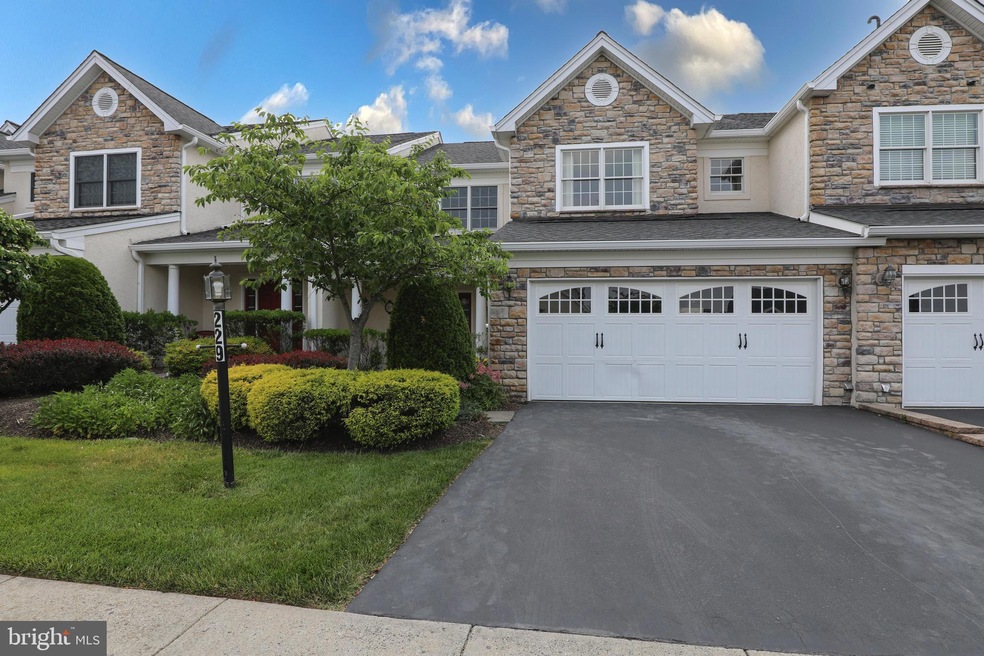 229 Sydney Rd, Southampton, PA 18966 - photo 1