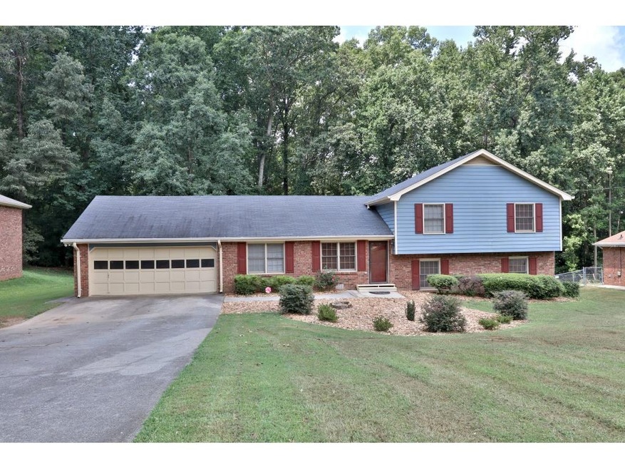 2231 Westridge Dr, Snellville, GA 30078 - photo 1