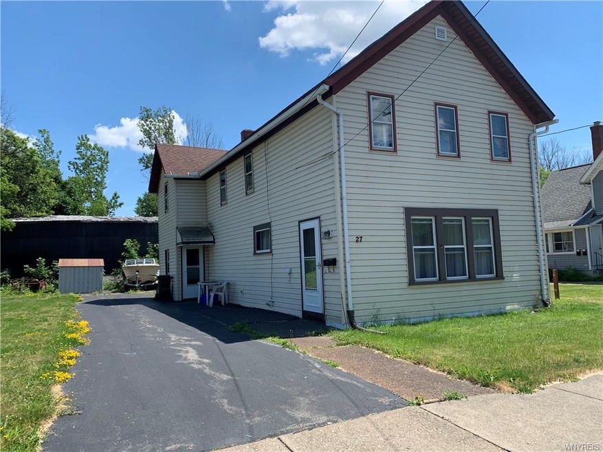 27 Felton St, North Tonawanda, NY 14120 - photo 1