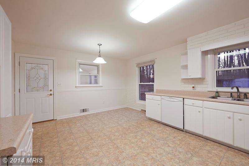 105 John Bennett Rd, Sykesville, MD 21784 - photo 1