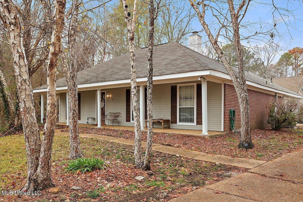 102 Quail Cove