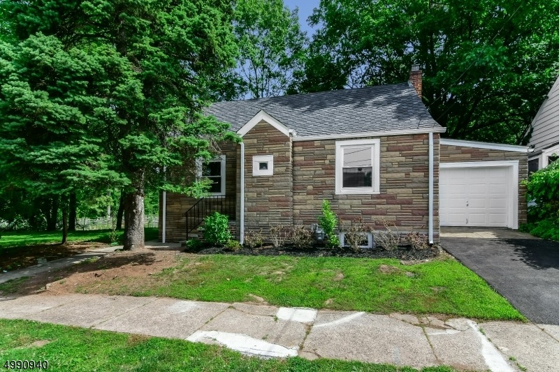 21 Clark Place, Bloomfield, NJ 07003 - photo 1