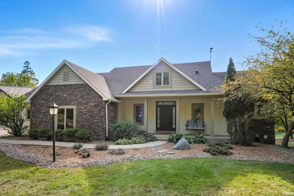 5812 S 400 E-57, Churubusco, IN 46723 - photo 1