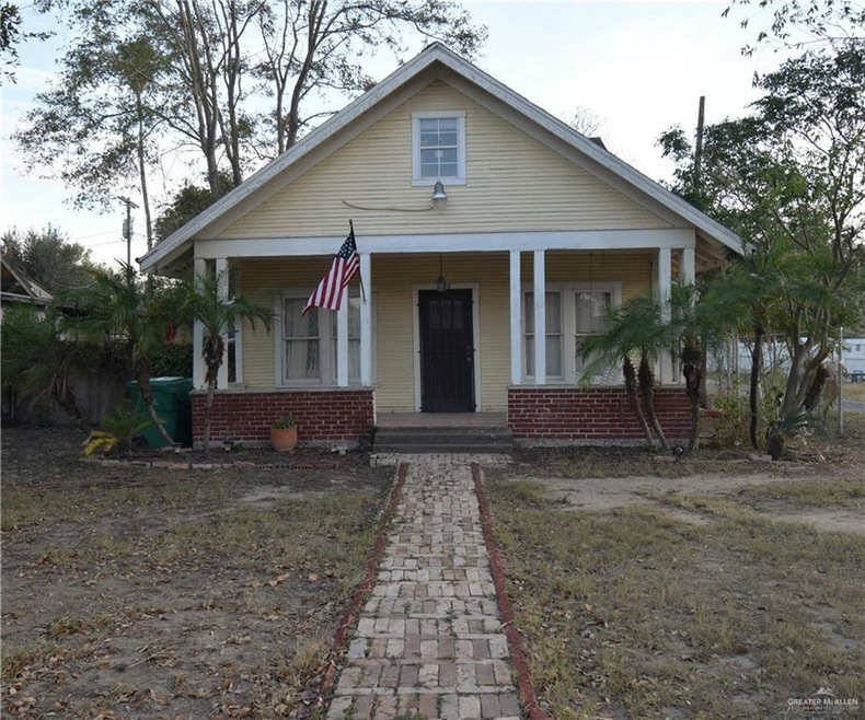 218 E Caffery Ave, Pharr, TX 78577 - photo 1