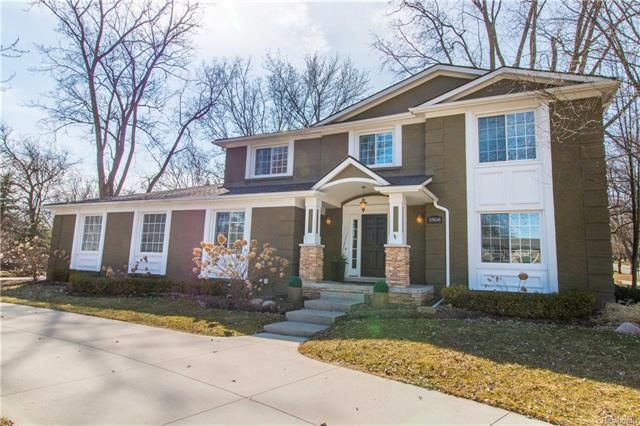 Welcome to 2858 Woodcreek Way