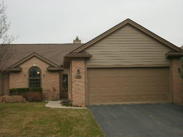 4864 Lone Oak Ct, Ann Arbor, MI 48108 - photo 1