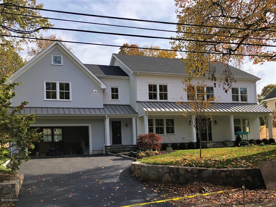 9 Manor Rd, Old Greenwich, CT 06870 - photo 1