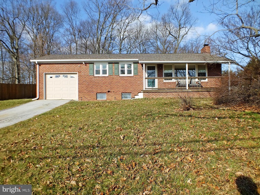 2038 E Deep Run Rd, Manchester, MD 21102 - photo 1