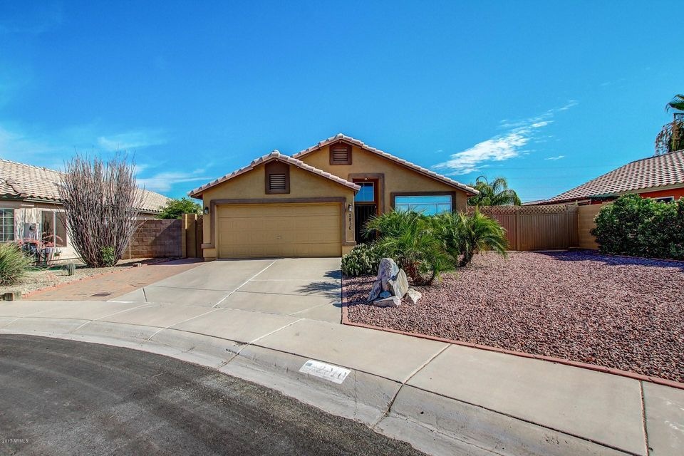 2810 E Wagoner Rd, Phoenix, AZ 85032 - photo 1