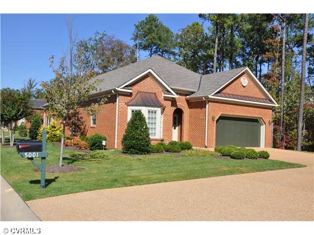 Exterior Front - 5001 Parkcrest Court