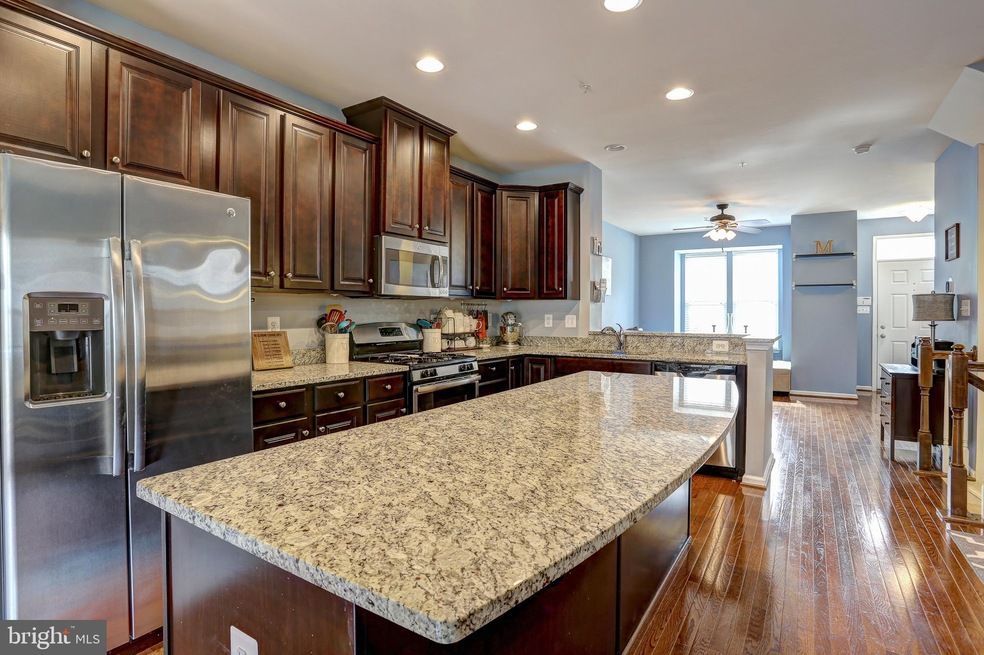 7202 Dorchester Woods Ln, Hanover, MD 21076 - photo 1