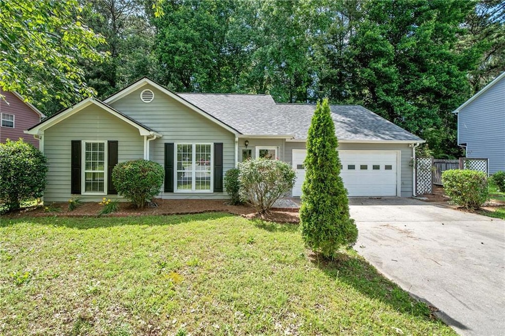 Renovated Ranch located just mins from downtown Acworth