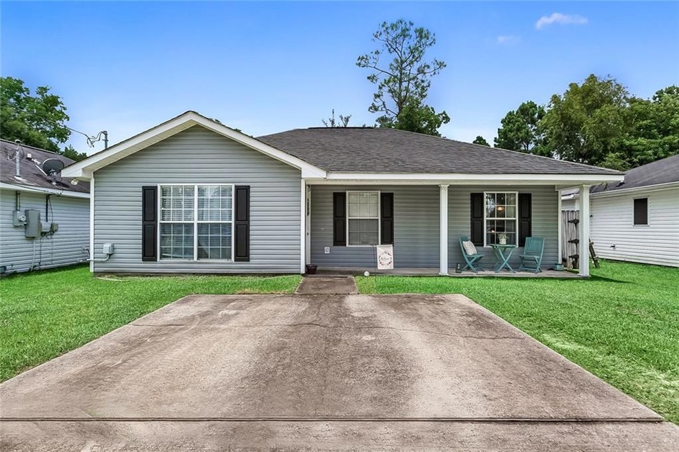 413 4th St, Pearl River, LA 70452 - photo 1