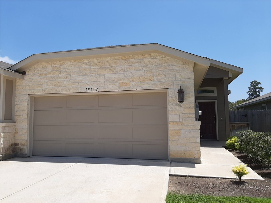 9757 Grosbeak Ln, Magnolia, TX 77354 - photo 1