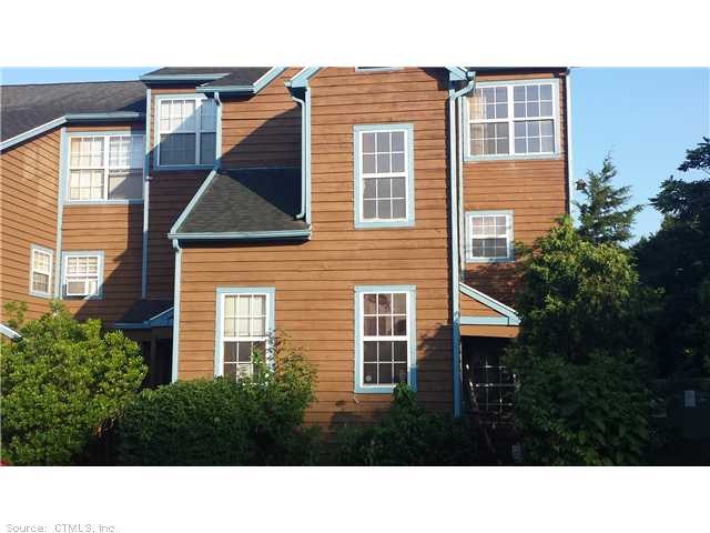 1425 Quinnipiac Ave unit 211, New Haven, CT 06513 - photo 1