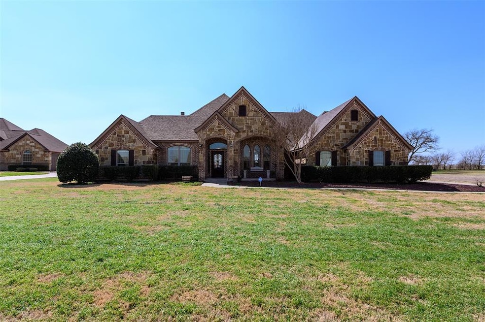 204 Canyon Dr, Decatur, TX 76234 - photo 1