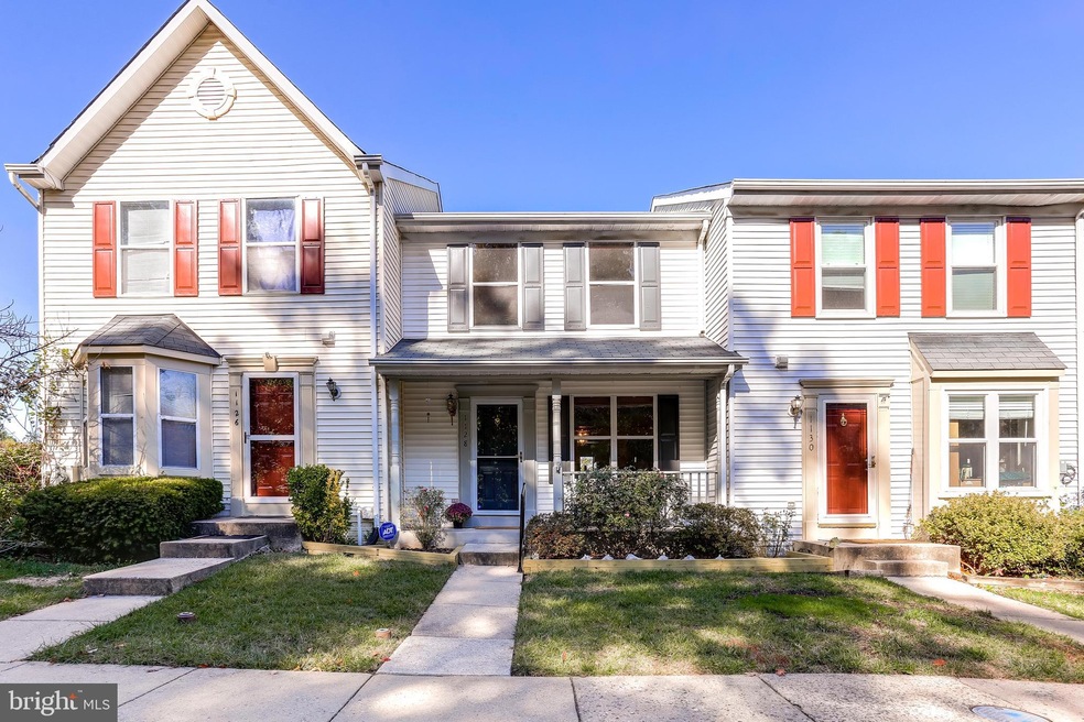 1128 Oakmoor Ct, Halethorpe, MD 21227 - photo 1