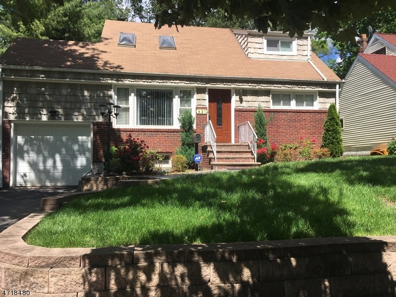 621 Kaplan St, Roselle, NJ 07203 - photo 1