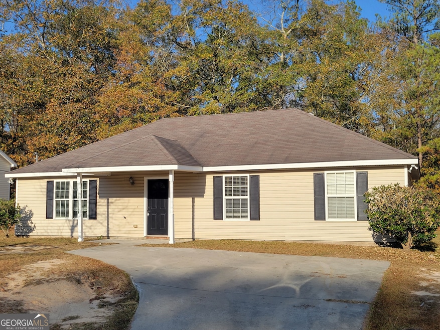 3576 Confederate Dr, Macon, GA 31211 - photo 1