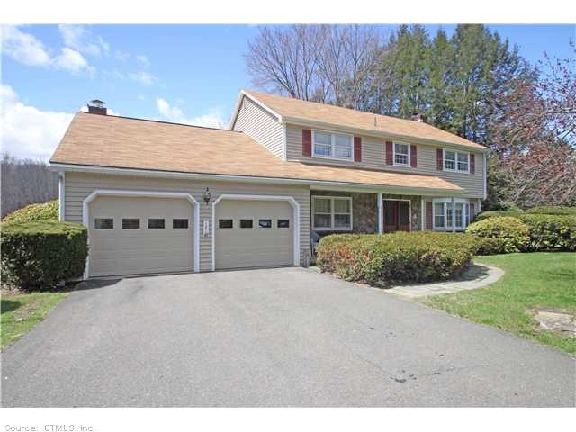 121 Tyler Crossing, Middlebury, CT 06762 - photo 1