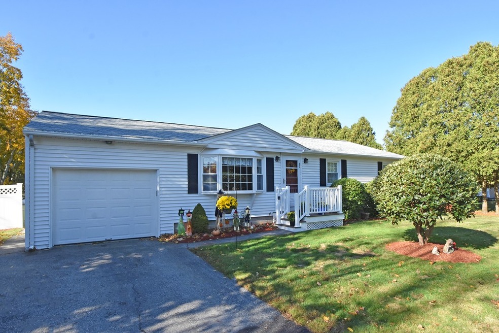 49 Dudley Hill Rd, Dudley, MA 01571 - photo 1