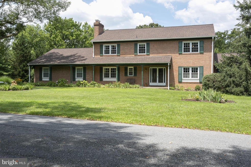 11406 Old Prospect Hill Rd, Glenn Dale, MD 20769 - photo 1