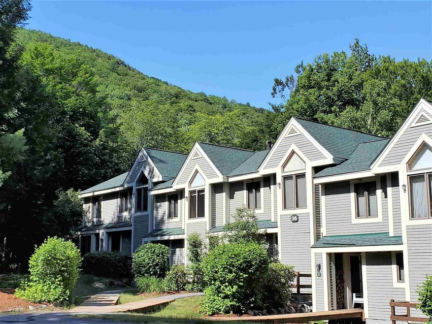 26 Woodsview Ln unit 4, Lincoln, NH 03251 - photo 1