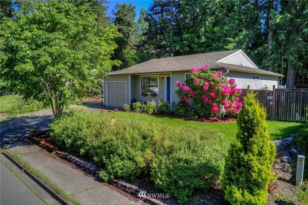3719 28th Ave SE, Olympia, WA 98501 - photo 1
